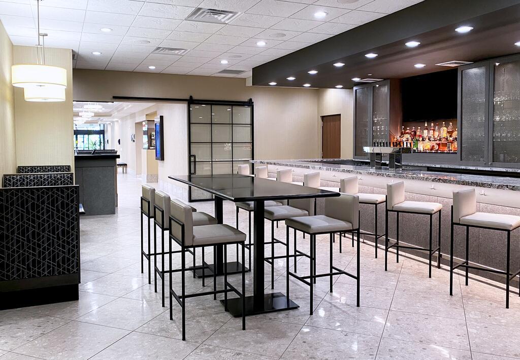 Готель Doubletree By Hilton Madison Downtown Екстер'єр фото