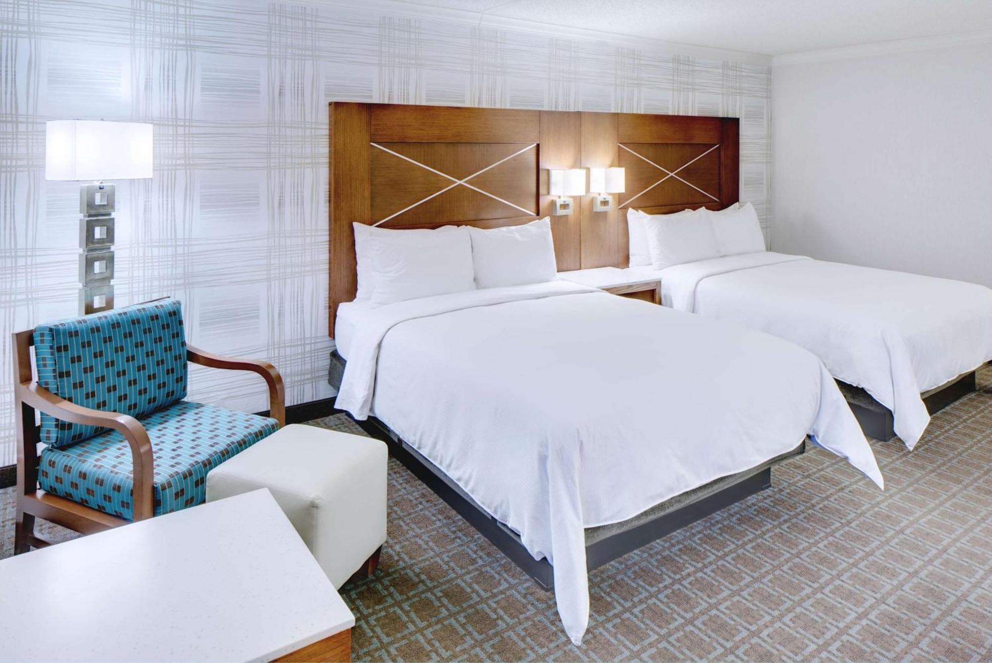 Готель Doubletree By Hilton Madison Downtown Екстер'єр фото